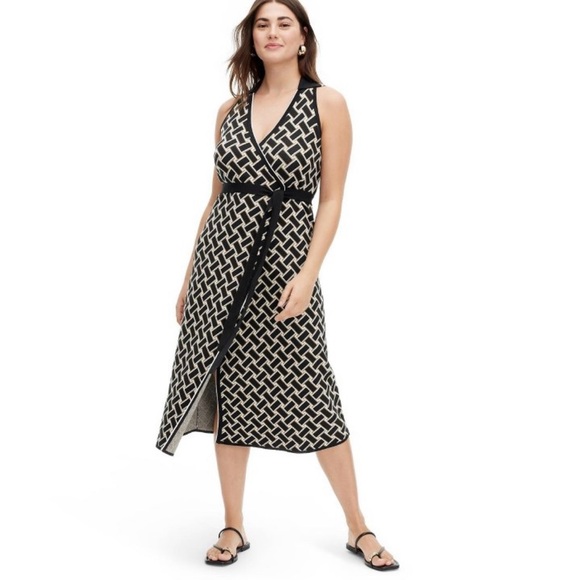 Women's Collared Sleeveless Vintage Weave Neutral Sweaterknit Midi Wrap Dress - Picture 6 of 10